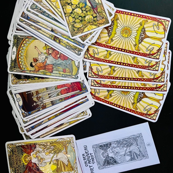Golden Art Nouveau Tarot card deck with booklet - Picture 3 of 3